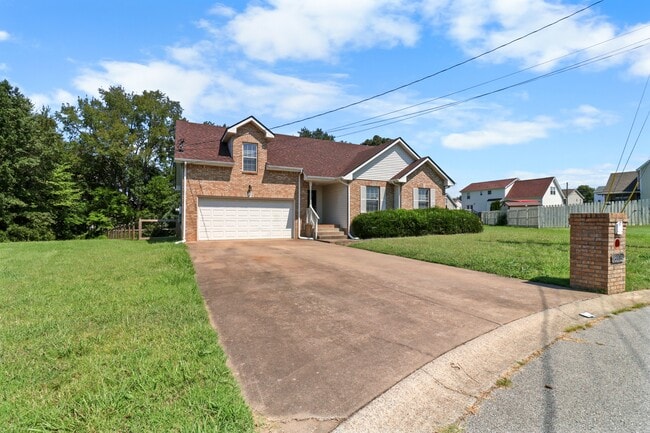 Photo - 3393 Endsworth Dr