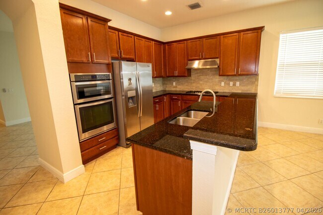 Photo - 8253 NW 118th Way