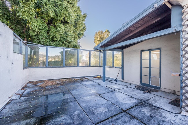 Photo - 491 Crescent