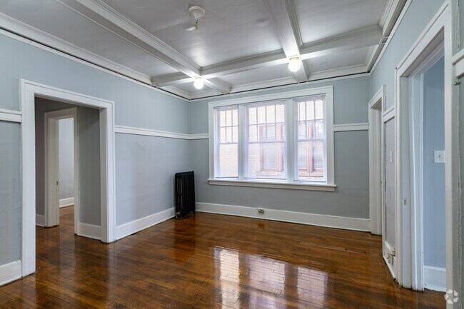 3HAB, 1BA - 1000 ft² - ABC Apartments