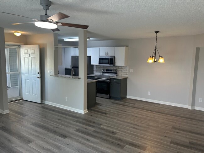 Photo - 8960 Duckview Dr Unit #F