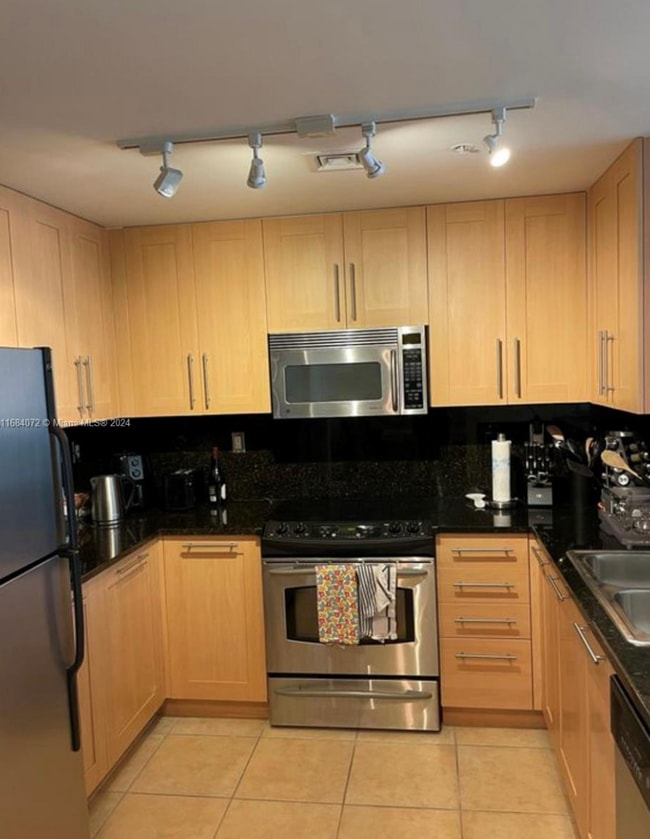 Photo - 511 SE 5th Ave Unit 1710