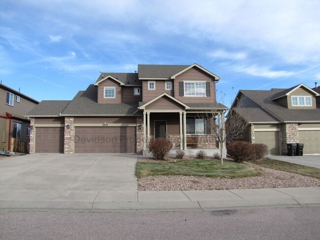 Building Photo - Spacious 3 Bedroom House in Southeast Colorado Springs