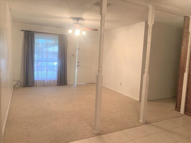 Photo - GREENACRES IS THE PLACE TO BE!