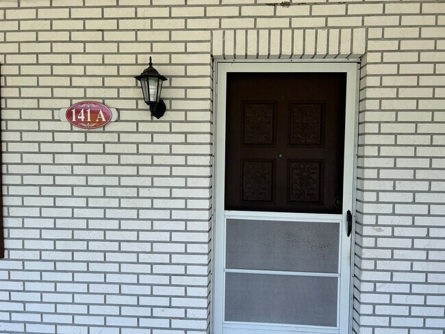 141 Landmark St