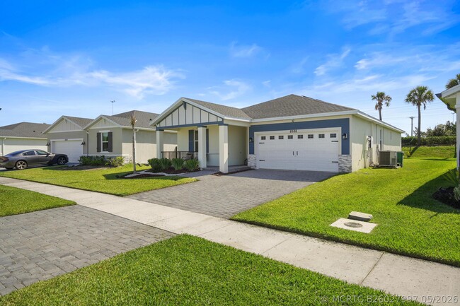Photo - 8588 Dahlia Cir