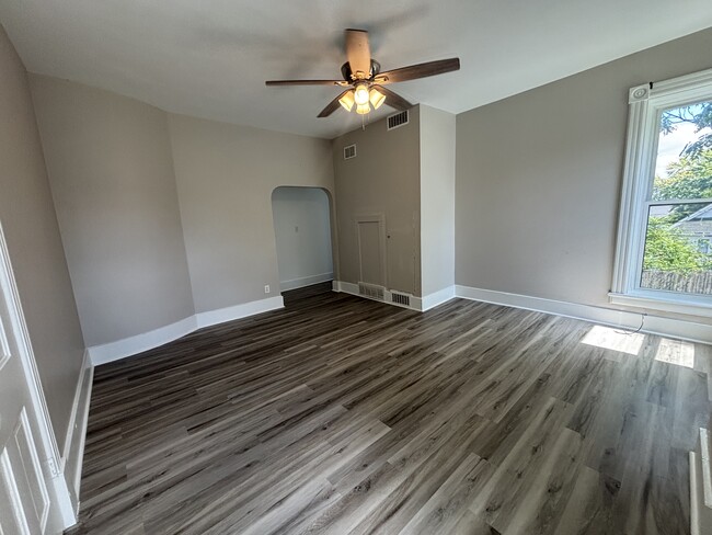 Photo - 718 Aetna St Unit 718 Aetna