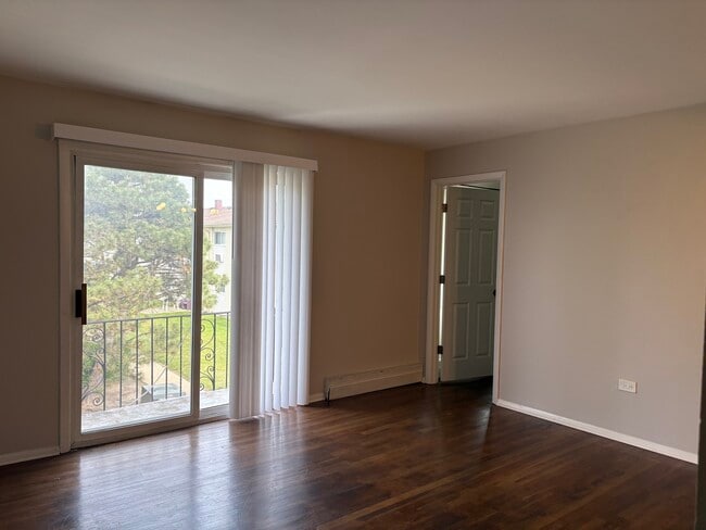 Photo - 8928 Steven Dr Unit 2D