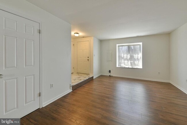 Photo - 2205 Ash Grove Rd