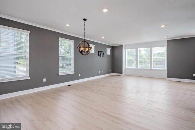 Photo - 7936 Yeocomico Ln