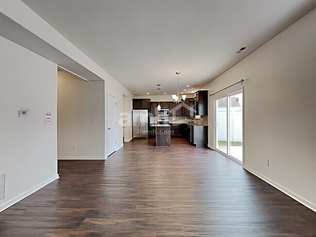 Photo - 8720 Hemingway Dr