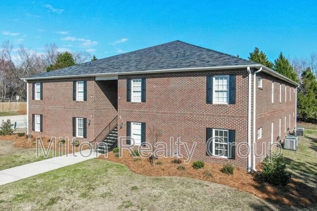 Photo - 44 Fantasy Ln Unit D