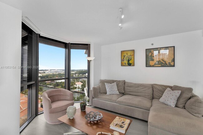 Photo - 3598 Yacht Club Dr Unit 1403