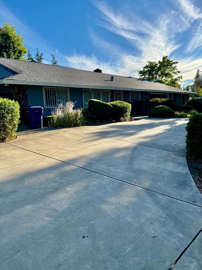 4108 Auburn Blvd