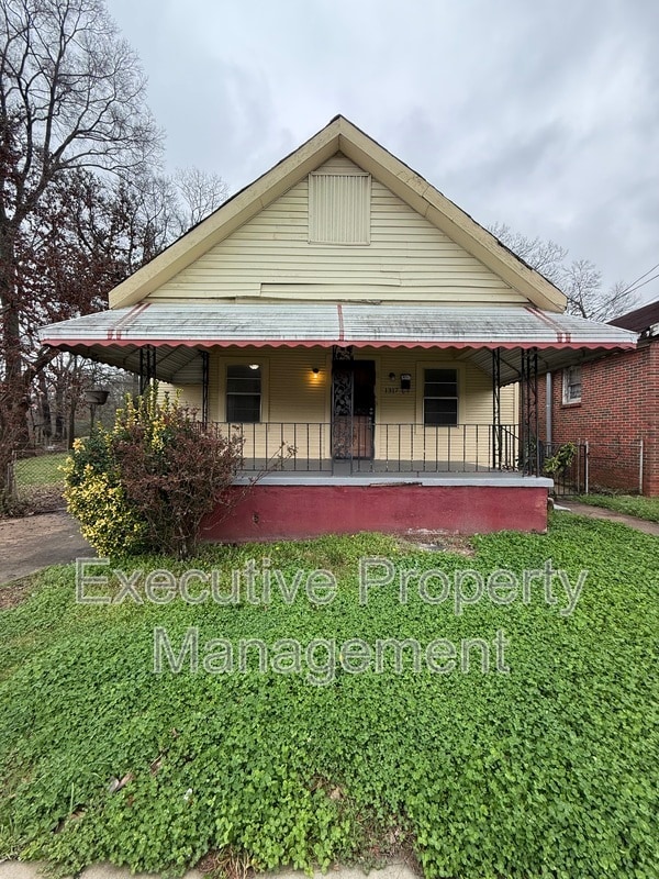 Photo - 1317 11th St N