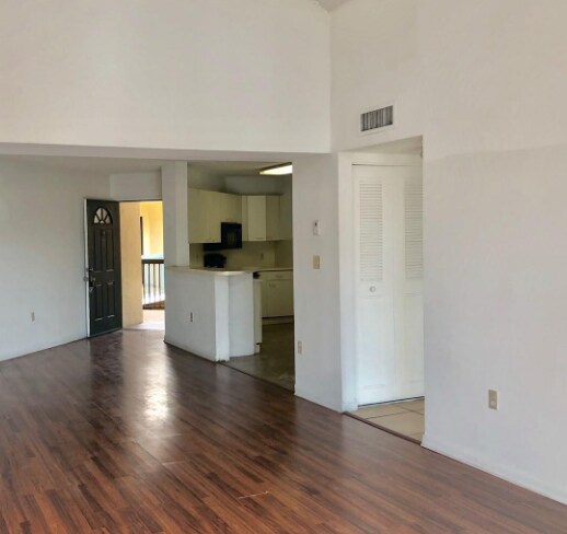 Photo - 6280 NW 186th St