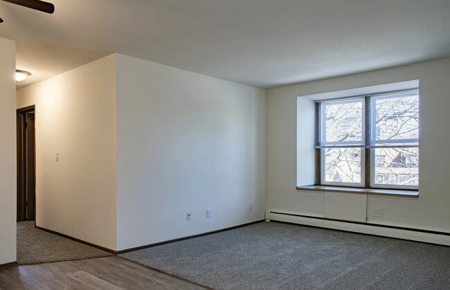 Photo - 3245 N Oakland Ave Unit 204