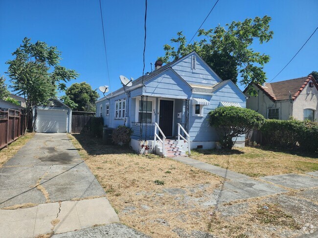 Building Photo - 228 Cassady St Rental