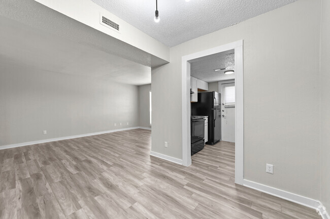 Building Photo - North Creek Rental