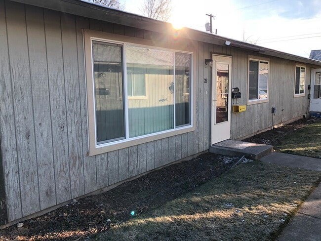 Photo - 28-30 E. Courtland Unit 28