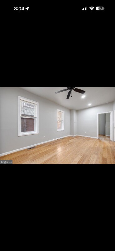 Photo - 109 W Logan St Unidad 1