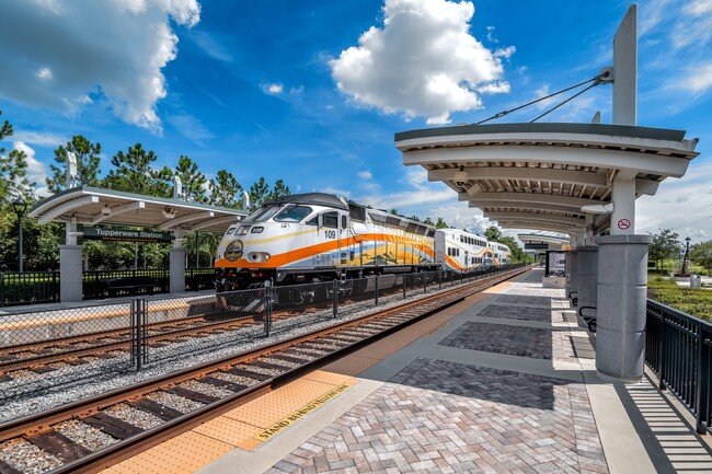 Photo - Parkway Crossings