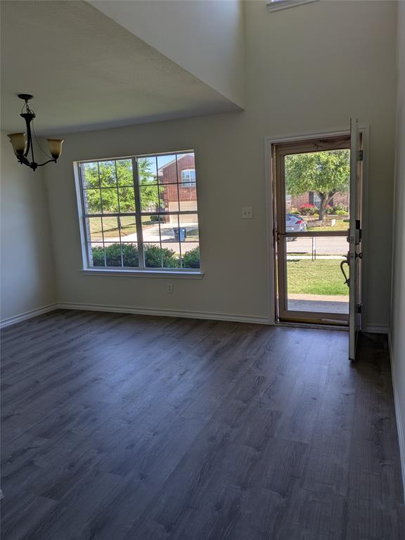 Photo - 209 Phillips St