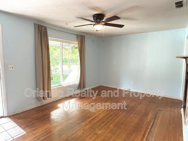 Photo - 2611 Pembrook Dr