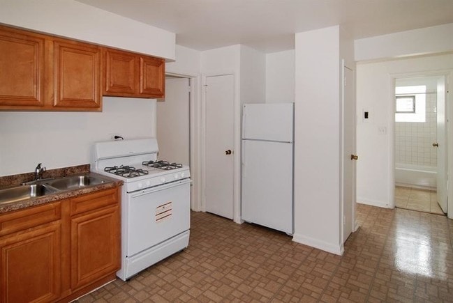 Photo - 817 S 19th Ave