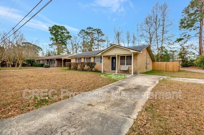 Photo - 122 Longleaf Dr