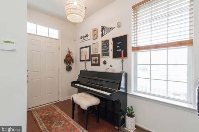 Photo - End Unit, 3 bedroom Townhome in Claymont