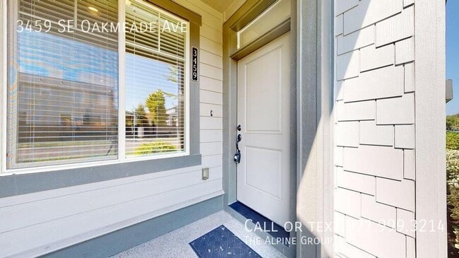 Photo - 3459 SE Oakmeade Ave