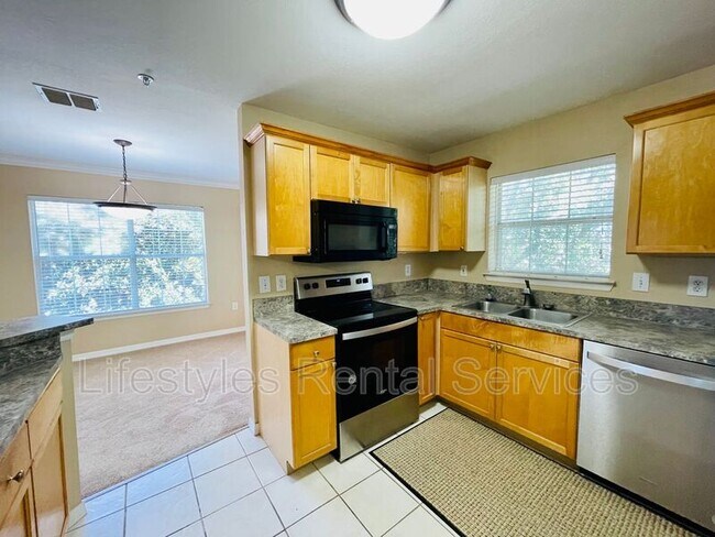 Photo - 10961 Burnt Mill Rd Unit #138