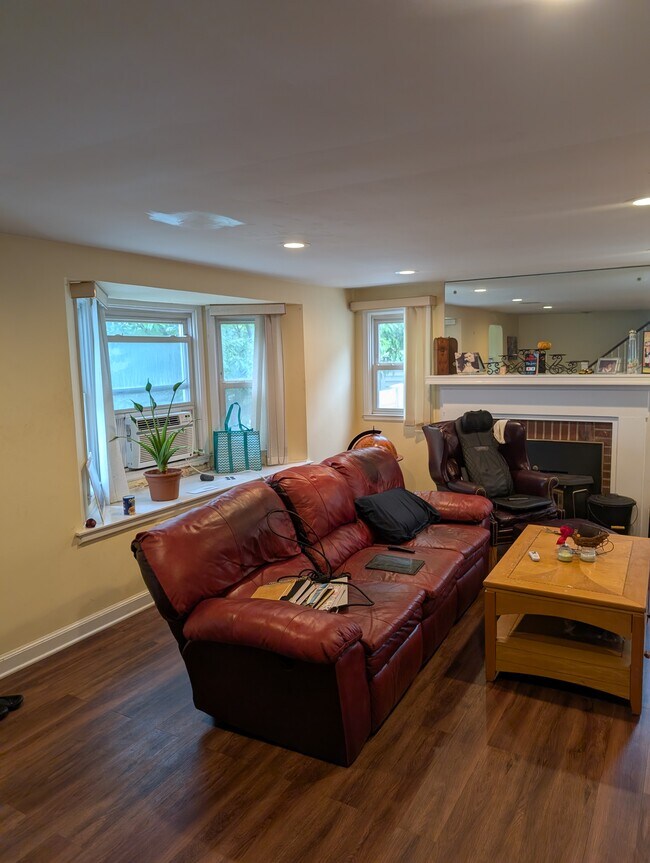 239 New York Ave