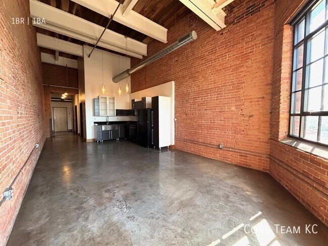 Photo - 382 W 22nd St Unit 806
