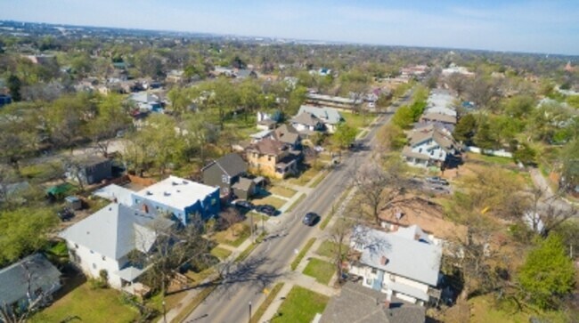 Photo - 1308 NW 16th St