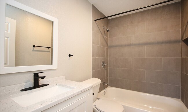 Photo - 5201 Crawford St Unit 7
