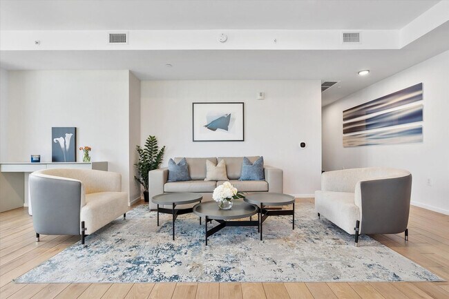 Photo - 398 NE 5th St Unidad SI ID1578704P