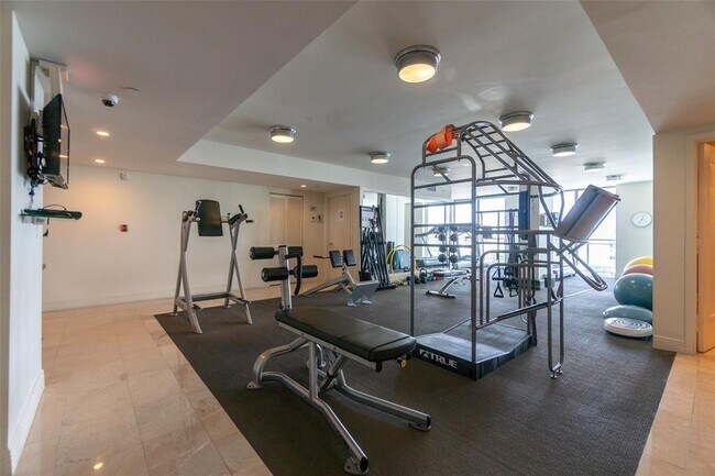 Photo - 9400 W Bay Harbor Dr Unit 202