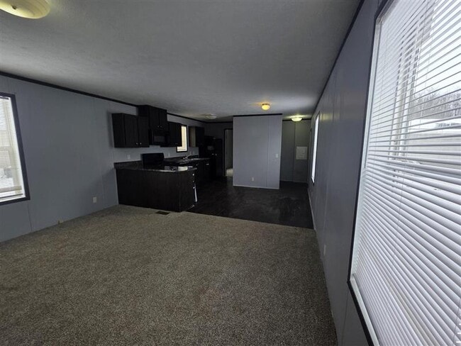 Photo - 300 Bay Port Cir