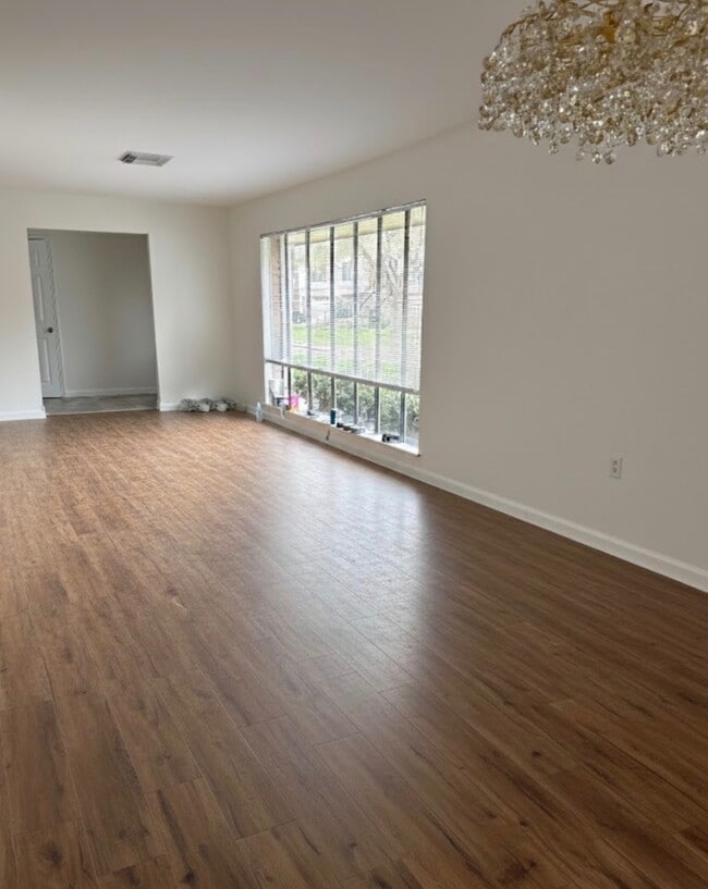 Photo - 2515 Baycrest Dr