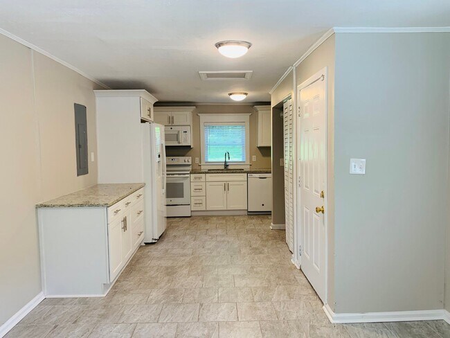 Photo - Wow! Grant Park Location! 3 bed, 2 bath, h...