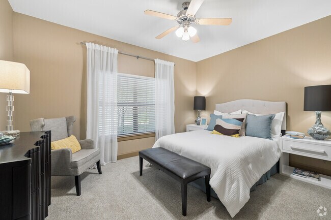 2BR, 2BA - 1,135SF - Second Bedroom
