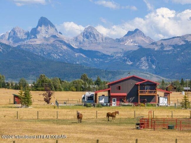 Building Photo - Spacious Family Home with Teton Views on 5...