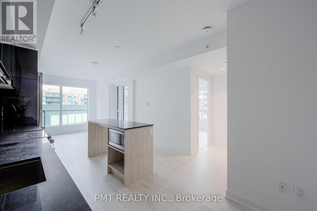 Photo - 31 Tippett Rd Unit 339