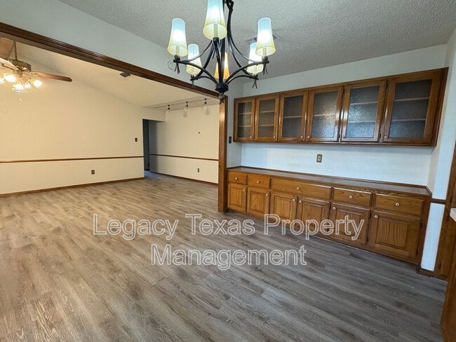 Photo - 1203 Stonelake Dr