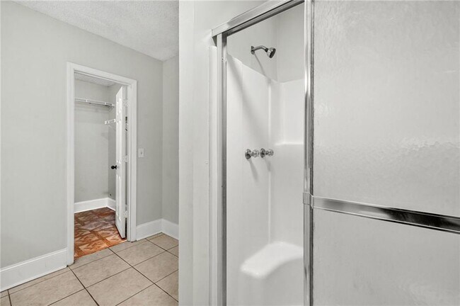 Photo - 140 Davis Mill Ct
