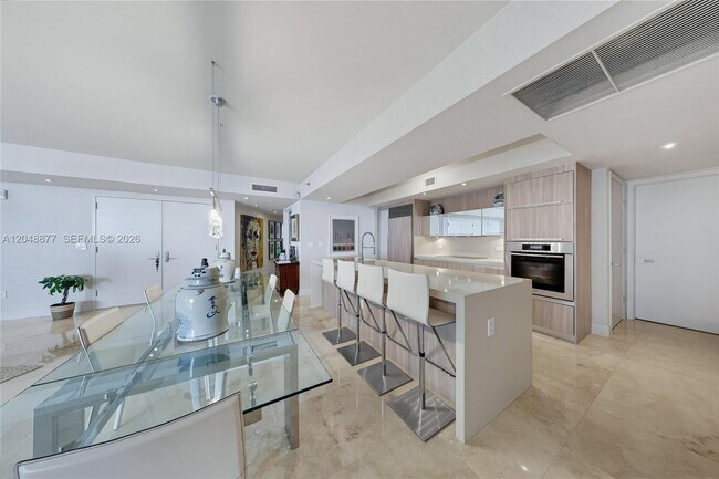 Photo - 17201 Collins Ave Unidad 3604