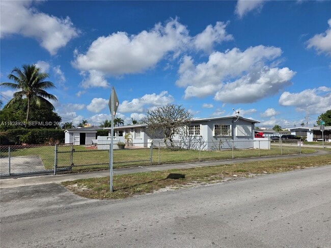 Photo - 1560 W 53rd Terrace