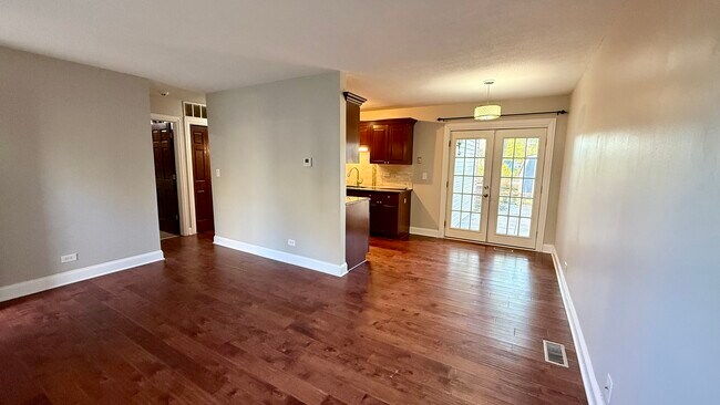 Photo - 785 Clearwood Ct